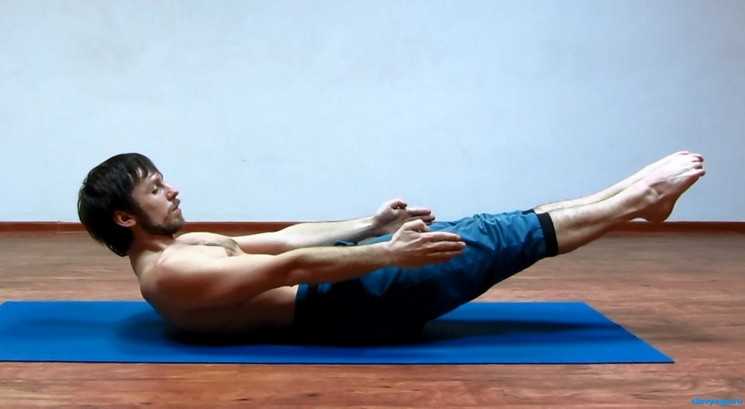 Упражнения йоги для плоского живота