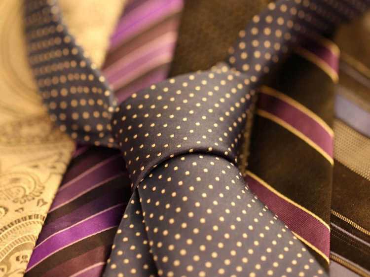 Как завязать мужской галстук