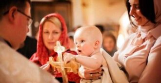 Кто может быть крестным у ребенка